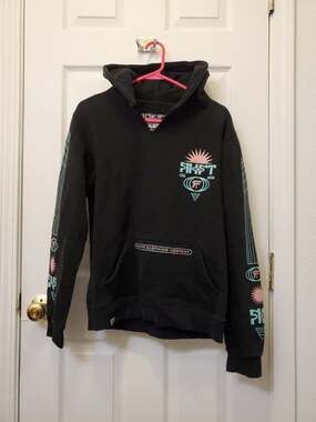 Rokfit Athletic Streetwear Graphic Pullover Hoodie